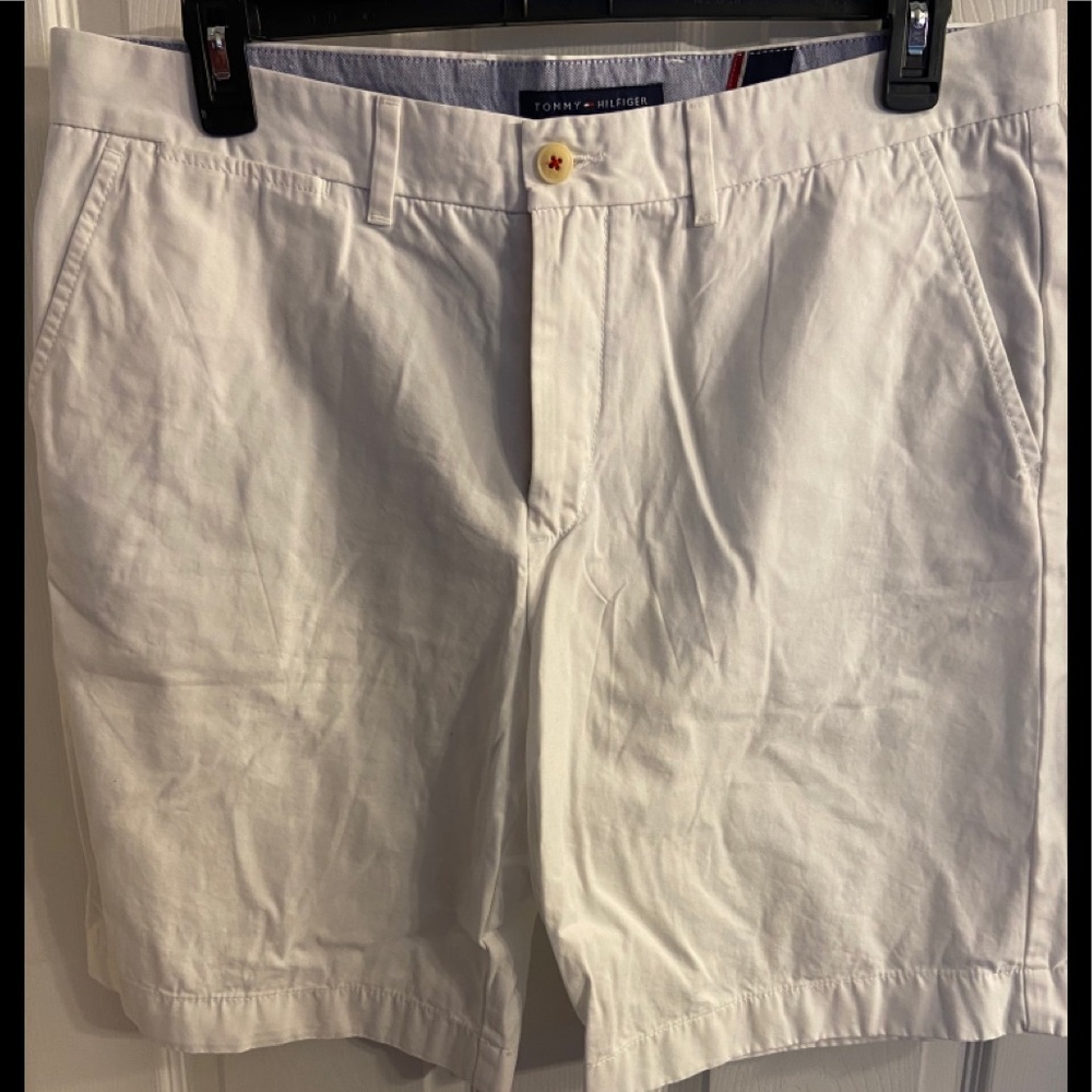 Men’s Tommy Hilfiger white shorts